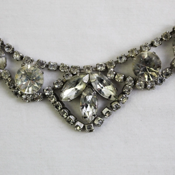 Vintage Unsigned Clear Rhinestone Silver-Tone Choker Necklace 15"