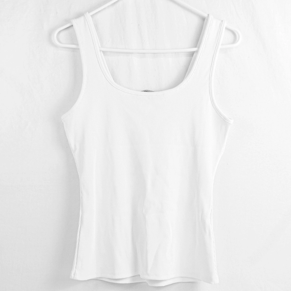 NWT WHBMFORME Women's M White Ribbed Scoop Neck Tank Top
