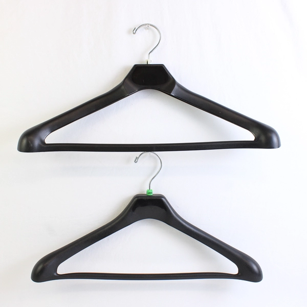 Lot of 5 Black Plastic Curved Suit Hangers for Closet Storage and Organization