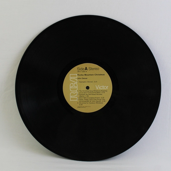 John Denver Rocky Mountain Christmas, Original RCA Vinyl LP 1975 Record