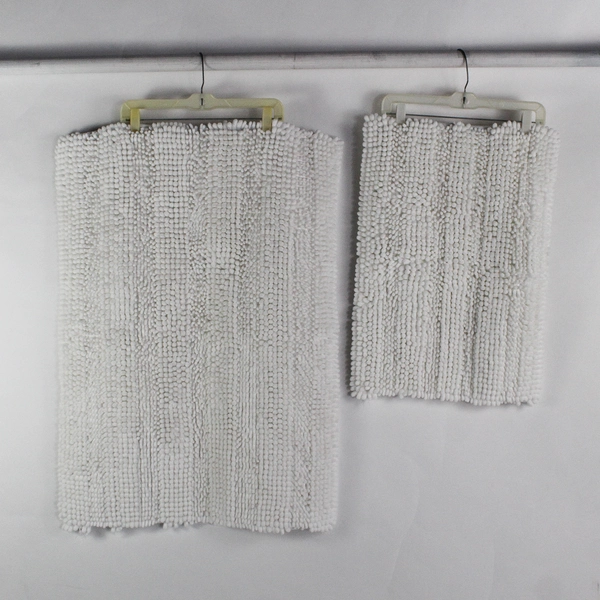Lot Of 2 Unbranded Matching Solid White Plush Bath Mats 16.5"x24" & 25.5"x25.5"