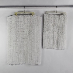 Lot Of 2 Unbranded Matching Solid White Plush Bath Mats 16.5"x24" & 25.5"x25.5"