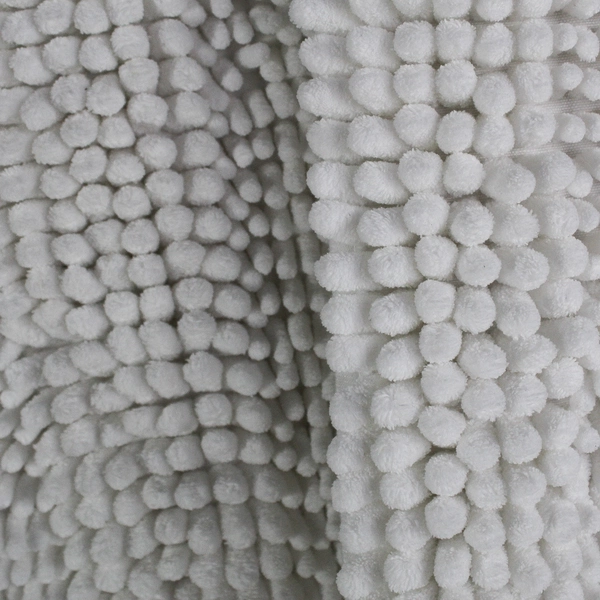 Lot Of 2 Unbranded Matching Solid White Plush Bath Mats 16.5"x24" & 25.5"x25.5"