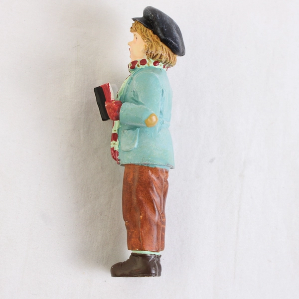 Vintage An Old Fashioned Christmas Russ Berrie Boy Caroler Standing 14287