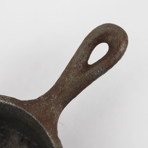 3 1/2" inch Miniature Cast Iron Frying Pan