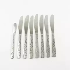 Lot of 8 Cambridge Conquest Stainless Modern Solid Knife  & Butter Knife