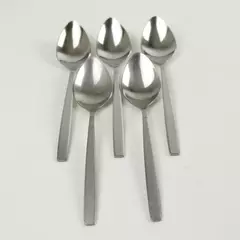 Set of 5 Oneida Melissa Stainless Teaspoons 6 1/8"