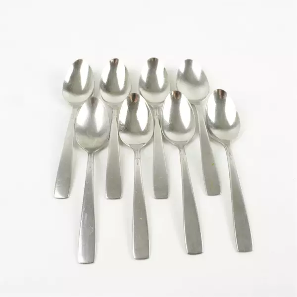 Set of 8 Oneida Satin Accent Stainless Youth Spoons