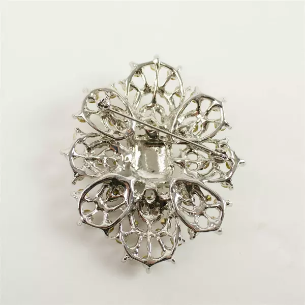 Silver-Tone Rhinestone Flower/Snowflake Brooch Vintage Sparkle Pin