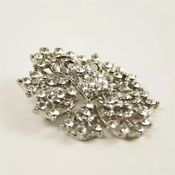 Silver-Tone Rhinestone Flower/Snowflake Brooch Vintage Sparkle Pin