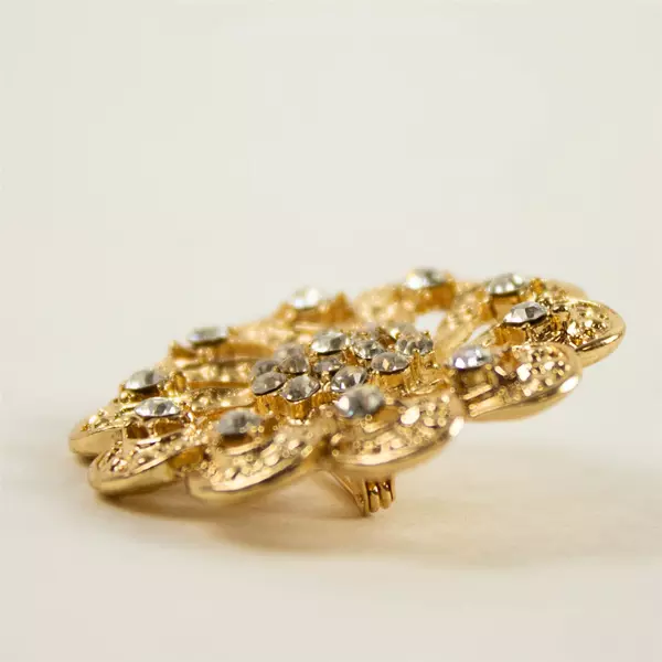 Vintage Gold Tone Rhinestone Floral Brooch Pin Sparkle