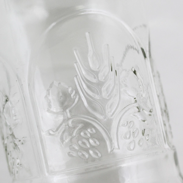 EZ Cap Gyllen's Tavern Embossed Wheat Rye pattern Glass Bottle With Label