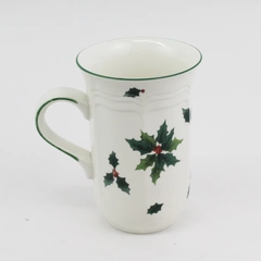 MIKASA French Countryside Christmas Holiday Holly Single Cappuccino Mug F9012