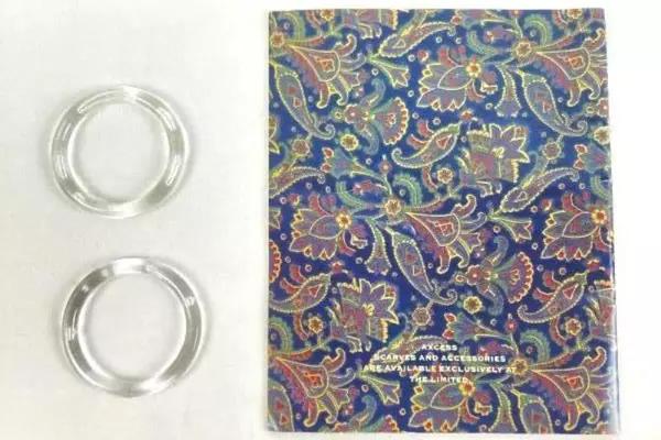 1987 Scarves Guide Booklet & 2 Clear Plastic Scarf Rings - Vintage Accessories
