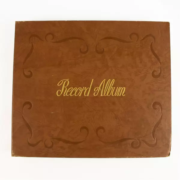 Lot of 10 78RPM Shellac Records Various Songs w/ Case As is