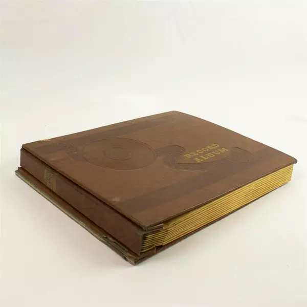 Lot of 10 78 RPM Records in Carrying Case Assorted Songs As is