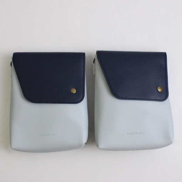 Lot Of 2 Raven + Lily American Airlines Toiletry Bags/Amenity Kits