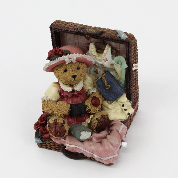 Vintage Resin Teddy Bears In Suitcases Book Ends