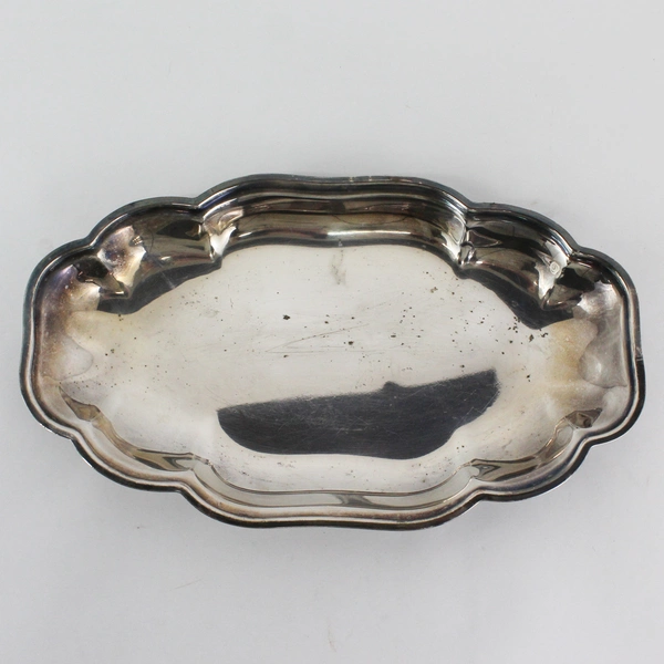 Vintage Sheridan Silver 4 Footed Silver Plate Tray With Scalloped Rim 12" x 7"