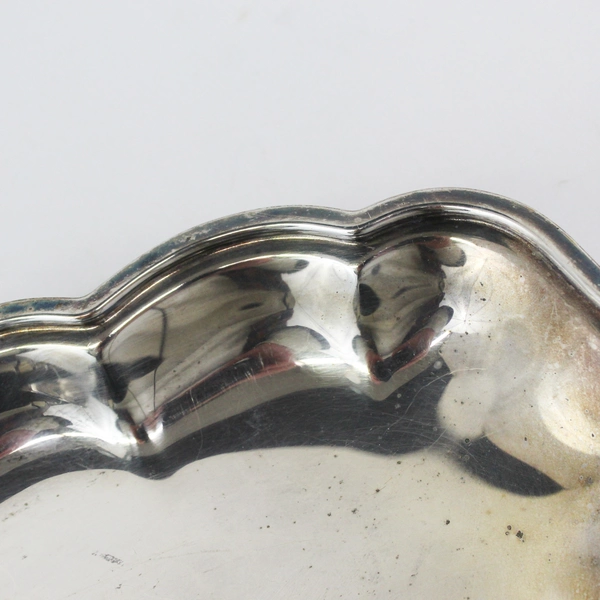 Vintage Sheridan Silver 4 Footed Silver Plate Tray With Scalloped Rim 12" x 7"