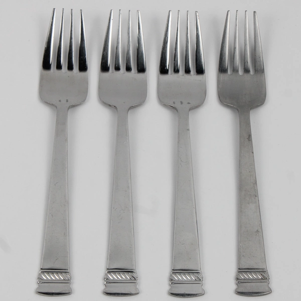Lot of 4 Oneida Silver Dorset Pattern 18/0 Stainless Salad Forks 7.25" Good