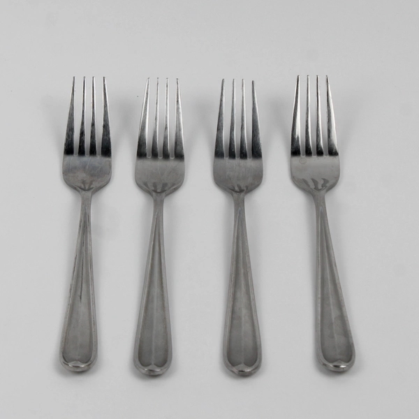 Lot of 4 Oneida Silver Wagner Pattern 18/10 Stainless Dinner Forks 7.75"