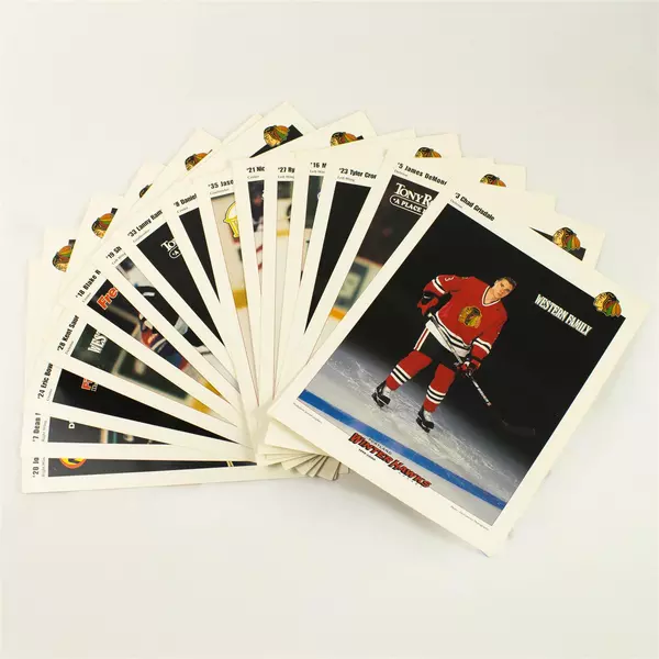 Lot of 16 8x10 Portland Winterhawks Photos 1999-2000 WHL Players