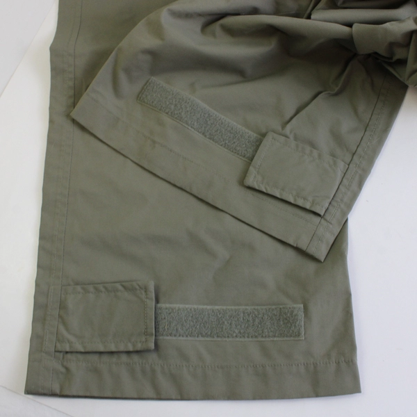 Columbia Men's L Regular PFG Brown Khaki Pants for Fishing/Hiking