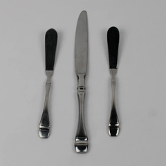 Lot of 3 Oneida Silver Roosevelt Pattern 18/10 SS 2 Butter Knives 1 Dinner Knife