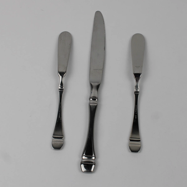 Lot of 3 Oneida Silver Roosevelt Pattern 18/10 SS 2 Butter Knives 1 Dinner Knife