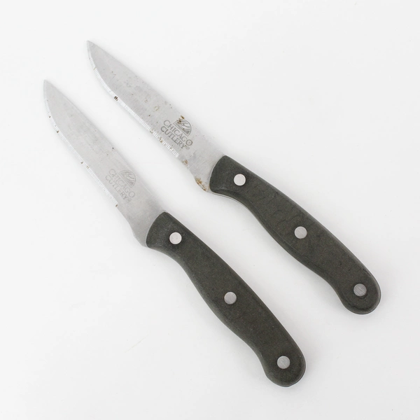 2 Chicago Cutlery Black Handle Full Tang 4.5" Serrated Blade Utility Knives