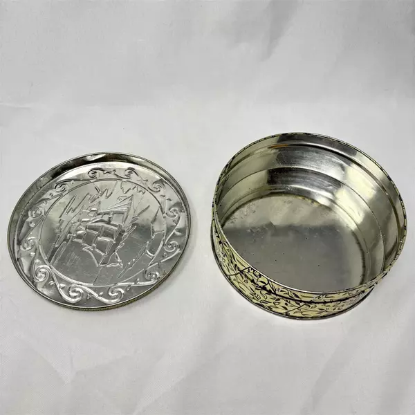 Vintage Old Spice Hammered Tin Nautical Plaque Sailing Ship Carole Ann 1990