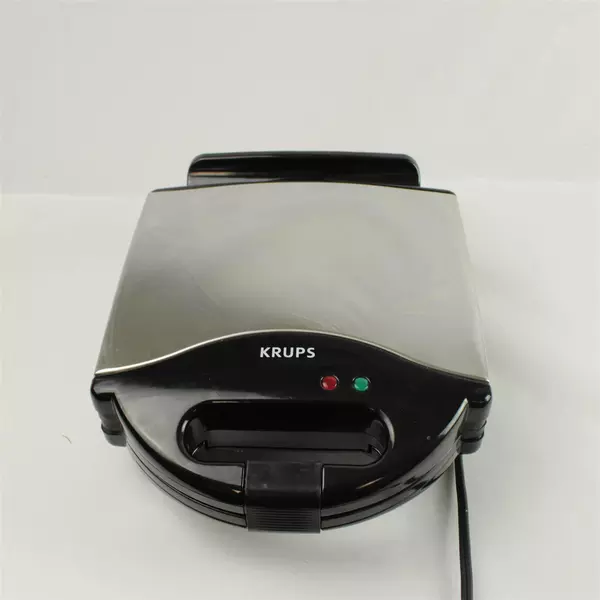 Krups Type 654 4-Slice Belgian Waffle Maker Stainless Chrome Nonstick Untested