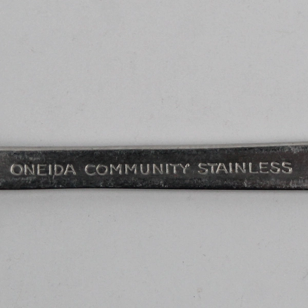 Lot Of 2 Oneida Patrick Henry (Community, Stainless) Flatware Serving Set