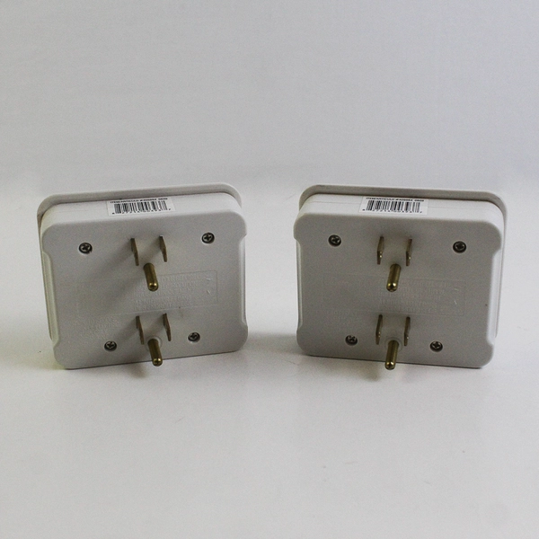 Lot Of 2 Intertek Matching White 6 Outlet 3 Prong Grounded AC Power Wall Tap