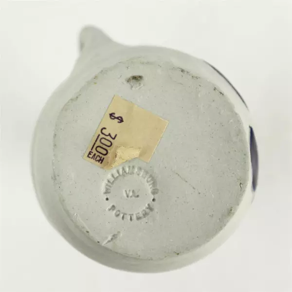 Williamsburg Pottery Factory Salt-Glazed Cobalt Leaf Candlestick Holder 4.75"