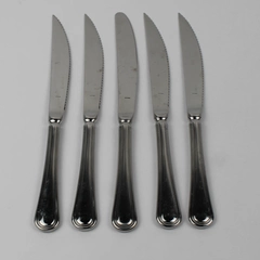 Lot of 5 Robert Welch Aston Pattern 18/10 SS 4 Steak Knives 1 Dinner Knife 