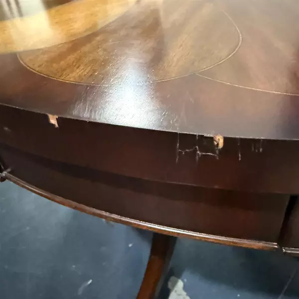 Thomasville Ernest Hemingway Collection Spiral Design Wooden Dinner Table