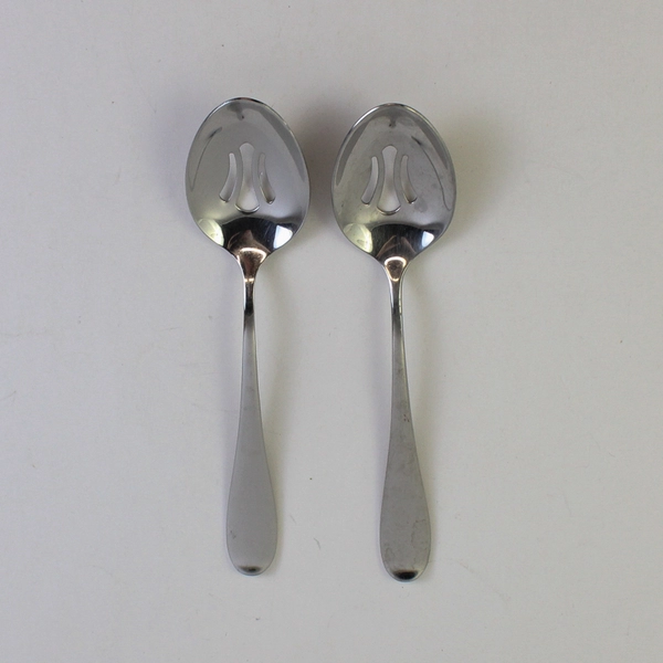 Lot Of 2 Reed & Barton Dalton (Stainless) Flatware Pierced Serving Spoons 8.75"