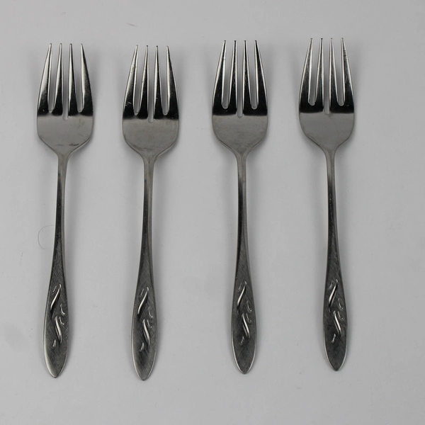 Lot of 4 Oneida Oneidacraft Deluxe Ember Glow Stainless Salad Forks 6.25" Good