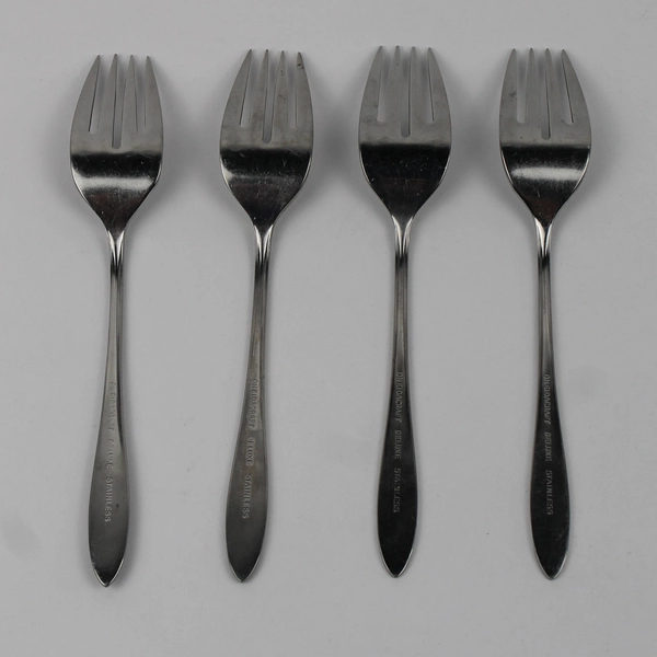 Lot of 4 Oneida Oneidacraft Deluxe Ember Glow Stainless Salad Forks 6.25" Good