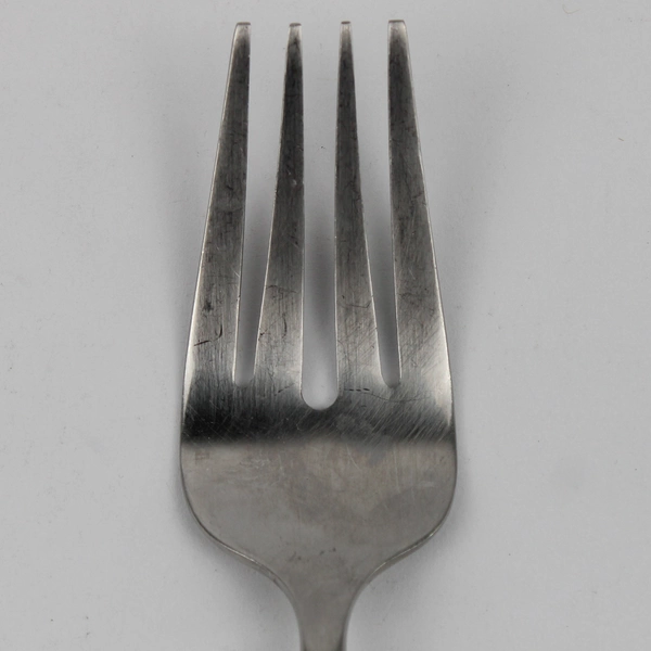 Lot of 4 Oneida Silver Dalton Pattern Stainless Salad Forks 7" Round Handle Good