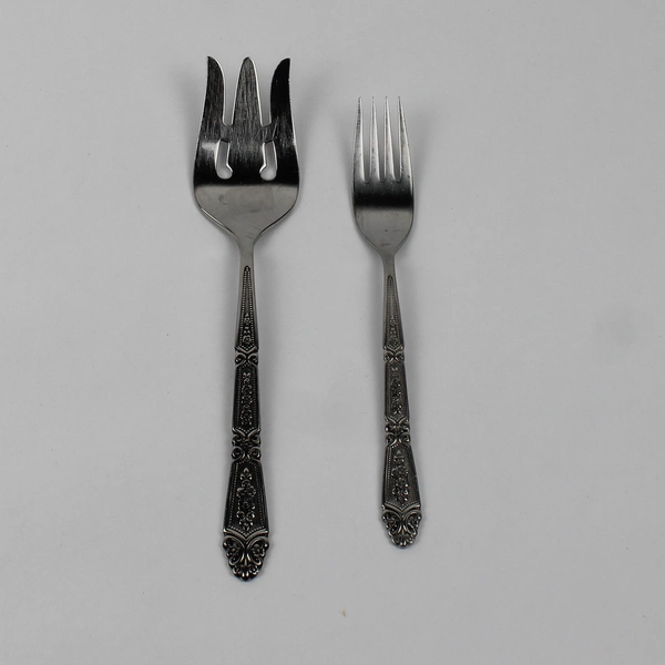 Lot of 2 Oneida Silver Dowry Pattern 1 Dinner Fork 1 Cold Meat Serving Fork Rare