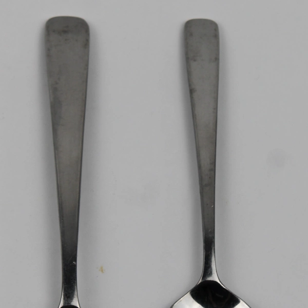 Lot of 4 Oneida (Northland) Dane Pattern 3 Teaspoons 1 Oval Soup Spoon Good HTF