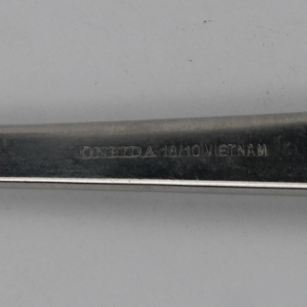 Oneida Silver Dorchester Pattern 18/10 SS Cold Meat Serving Fork 8.5" Good