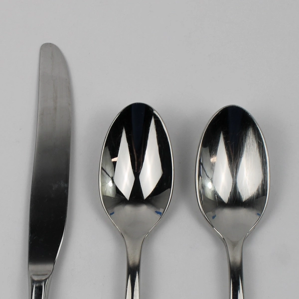 Lot of 3 Oneida Silver Dorchester Pattern 18/10 SS 2 Oval Soup Spoons 1 Knife