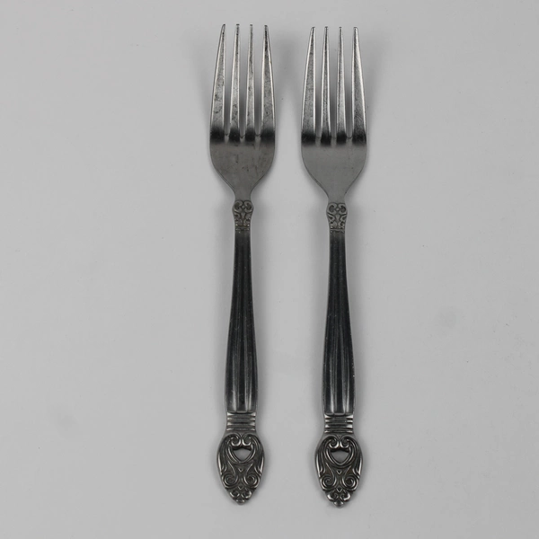 Lot of 2 Present Stainless Coronet Pattern Dinner Forks 7.5" Good Rare