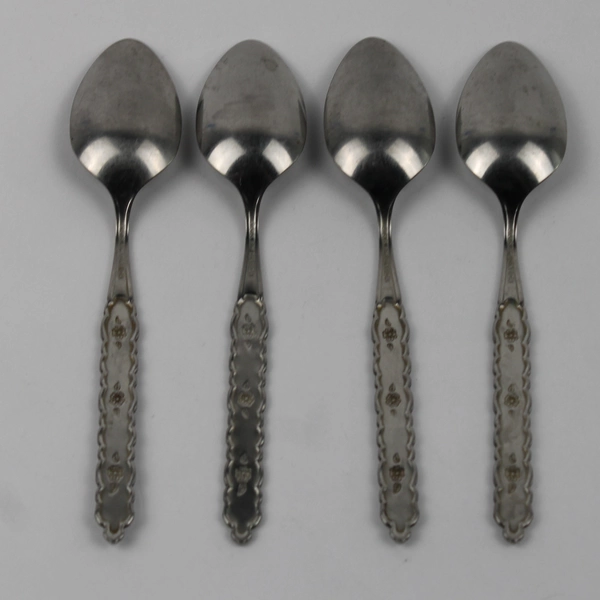 Lot of 4 Oneida Silver Rose Queen Pattern Stainless Teaspoons 6" Good