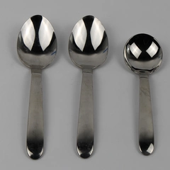 Lot of 3 Oneida Silver Raffia Pattern Various Stainless Soup Spoons Rare Good