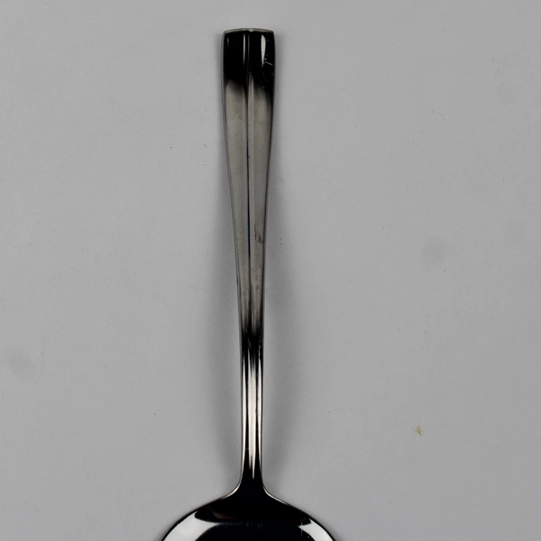 Oneida Silver Rondel Pattern 18/8 Stainless Pierced Pie Server 9.25"